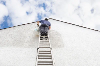 Peinture extérieure à Auguaise — façades et ravalement